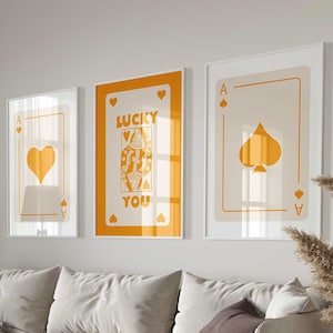 Trendy Retro Wall Art Set di 3 giallo, Play Card Print, Lucky You Poster, Ace of Spades Print, Ace of Hearts Poster, Download digitale