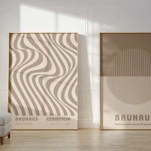 Bauhaus Poster, Pastell Braun Wavy Line Ausstellungsplakat, Abstrakte druckbare Wandkunst, Set von 2 Drucken - Digitaler Download