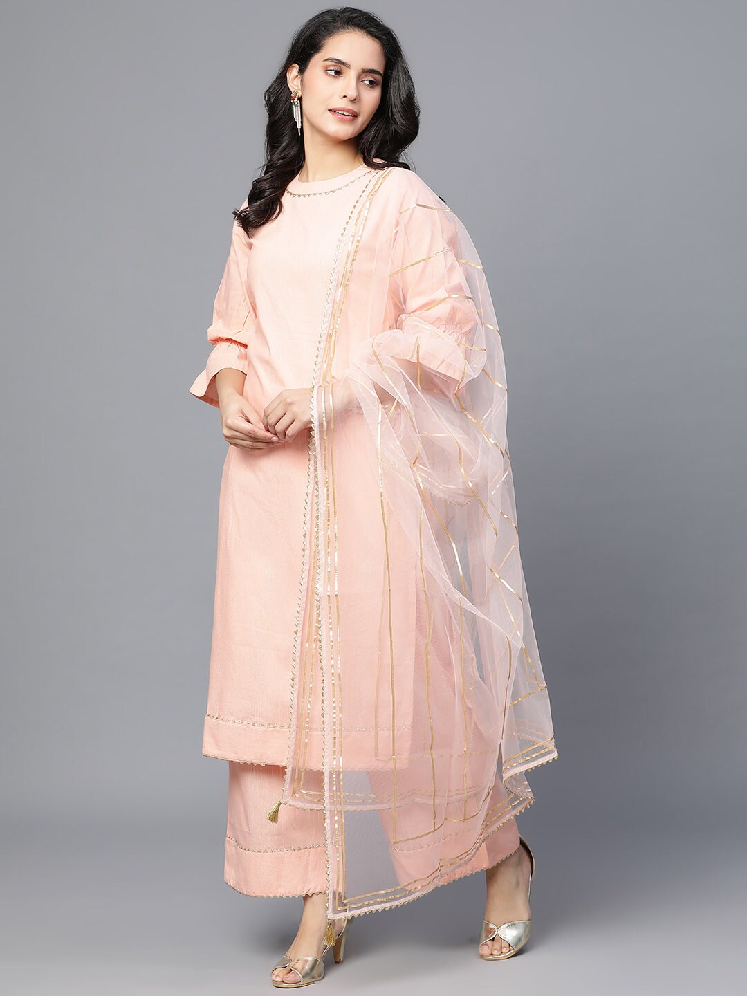 Pleasing Peach Organza Khatli Hand Work Salwar Kameez