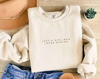 Baking Sweatshirt, Baking Crewneck, Baking Sweater, Baking Gift, Baking Shirt, Baking Lover Gift, Gift For Mom, Gift For Friend, Baker Gift