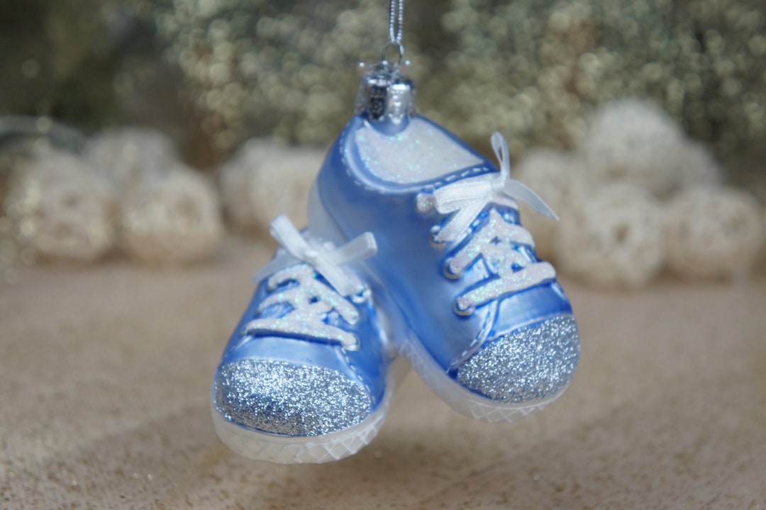 Athletic shoe christmas ornament
