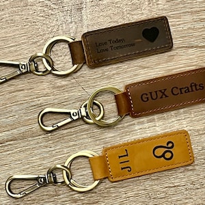 Personalized Vintage Leather Keychain - Customized Genuine Leather Key Chain with Clasps, Engraved Keychain, Gift for Loved Ones