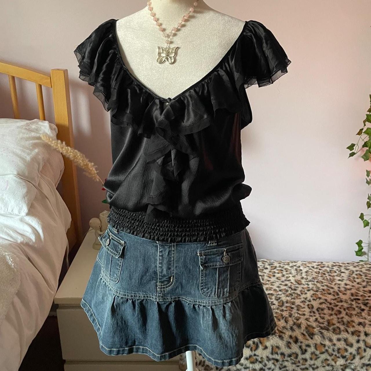 2000s Ruffle Blouse - Etsy Canada