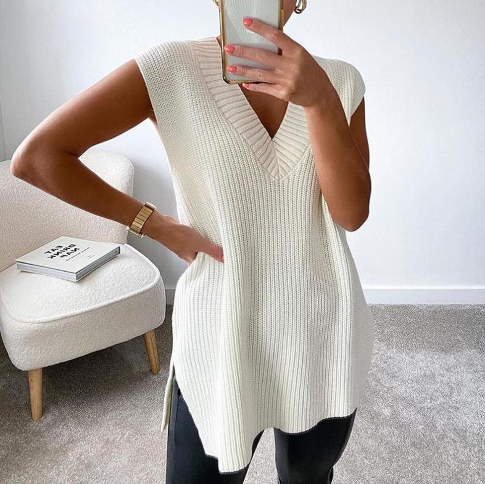 Oversized Lazy V Neck Long Sleeve Knit Top main image 0