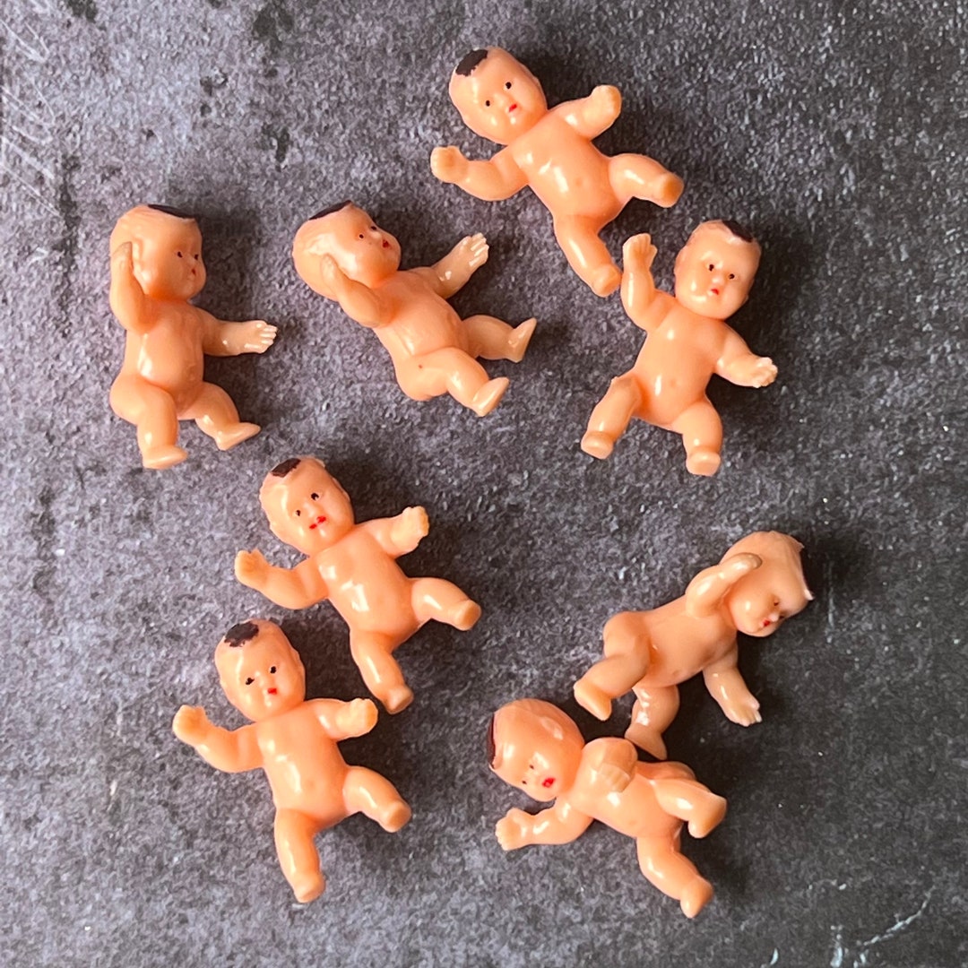 8 Vintage Plastic Babies Baby Shower Etsy