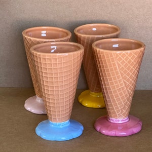 set of 4 waffle cone ice cream dishes