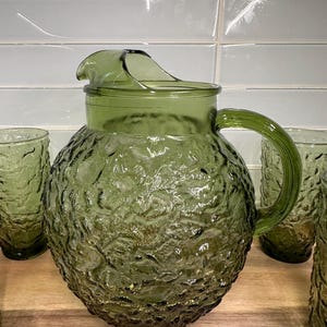 Vintage Anchor Hocking Milano Green (Lido) pitcher-Milano Green (Lido) tumblers - Crinkle green pitcher - Crinkle green tumblers *PRISTINE*
