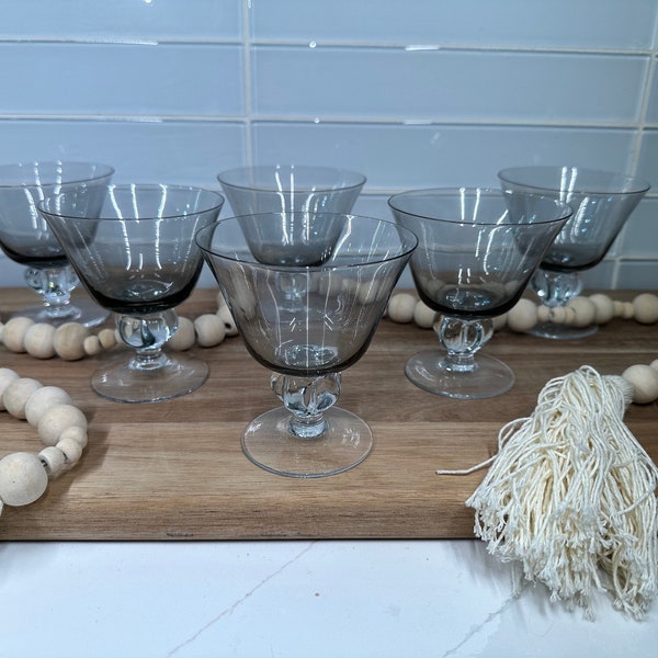 Set of 6 *PERFECT* Vintage Swedish Glass Co Champagne/Cocktail Glass in Astrid Smoke Pattern, 70s Danish Modern Style Barware, MCM