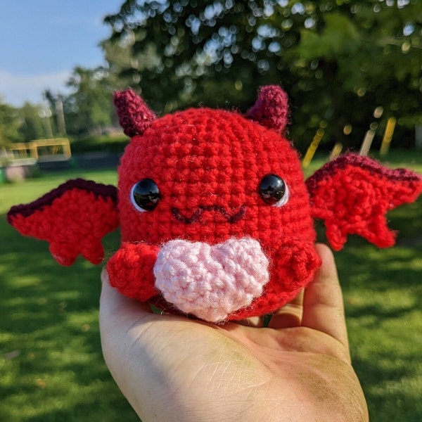 Emotional Support Desk Demon, Beginner Crochet Amigurumi PDF Pattern, Cute Kawaii Devil Heart Toy Plushie