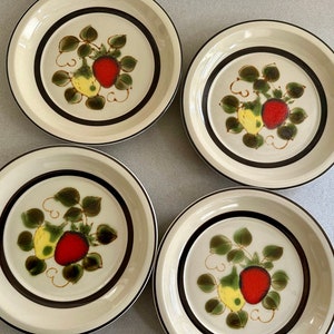 Set of 4 Salad Side Plates, Retro Strawberry Dishes,  70’s Strawberries Dishes,  Stoneware Dishes with Strawberry Pattern