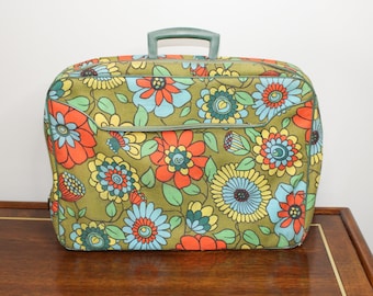 Vintage 1960s floral suitcase, made in Japan