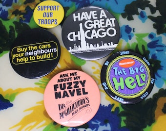 Vintage USA Buttons x5