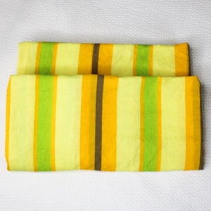 Vintage mid century twin fitted sheet set