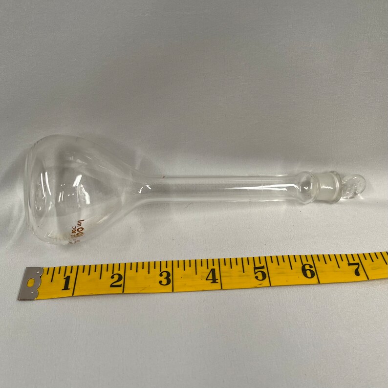 Vintage Pyrex 100 Ml Volumetric Flask Laboratory Glass With Stopper Etsy