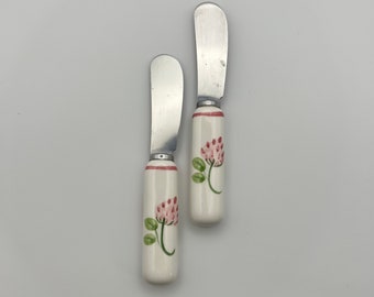 Vtg Shafford Butter Spreader Cheese Knives Strawberries Porcelain Handle Steel