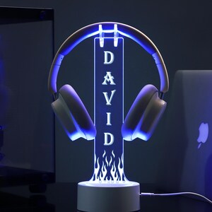 Soporte personalizado para auriculares RGB con luces, auriculares gamer personalizados, soporte para auriculares de escritorio, regalo de Navidad para novio imagen 4