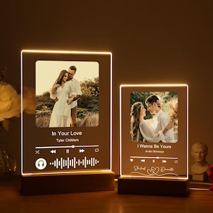 Personalized LED Song Plaque With Stand | Custom Music Night Light | Personalized Music Prints Photo Frame | Gift for Him Boyfriend Bestie