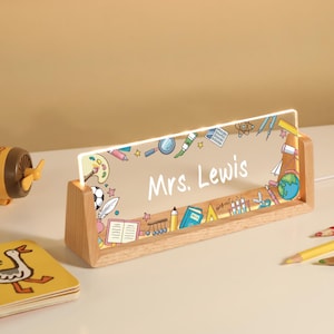 Personalisierte Name Schreibtischplatte für Lehrer | Personalisiertes Namensschild | Beleuchtetes Acryl-Namensschild | Geschenk für Lehrer | Büro Dekor