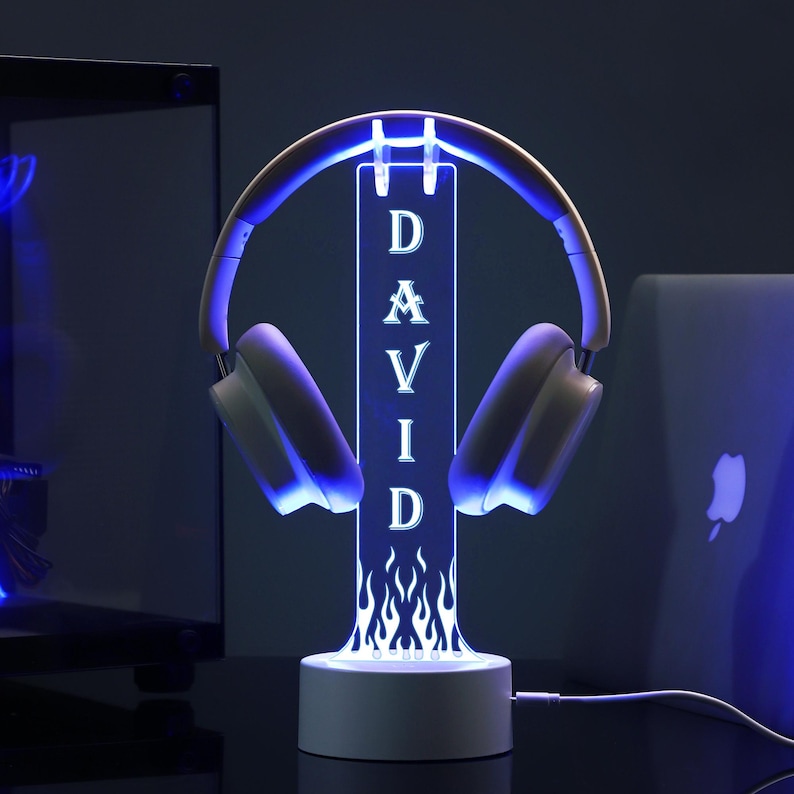 Soporte personalizado para auriculares RGB con luces, auriculares gamer personalizados, soporte para auriculares de escritorio, regalo de Navidad para novio imagen 4