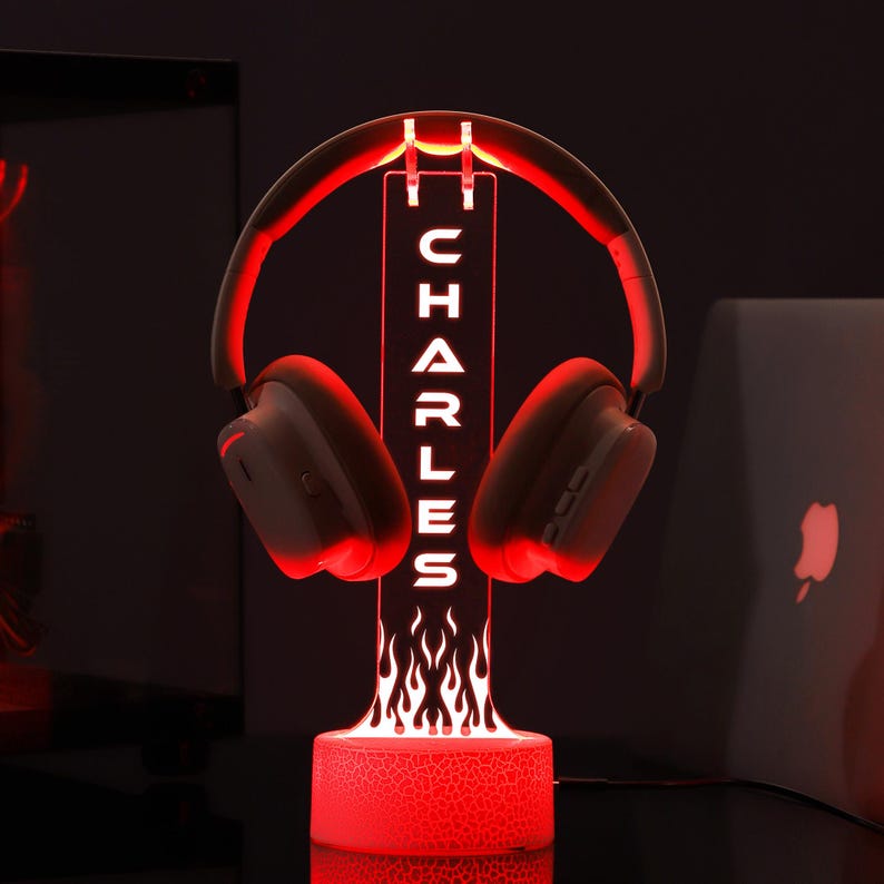 Soporte personalizado para auriculares RGB con luces, auriculares gamer personalizados, soporte para auriculares de escritorio, regalo de Navidad para novio imagen 1