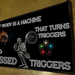 Il mio corpo è una macchina MTG Playmat