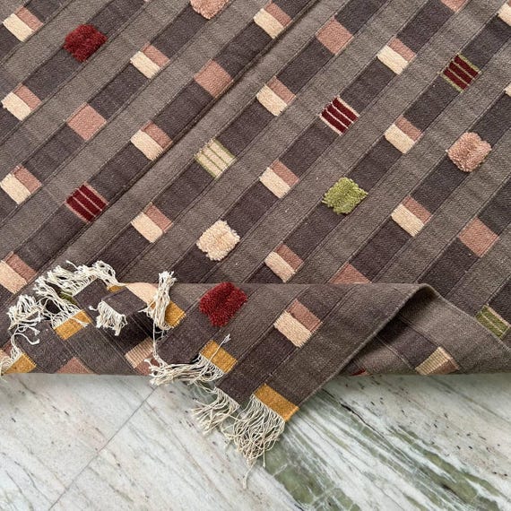 Best Wool Rug 8X10: Ultimate Comfort and Stylish Durability