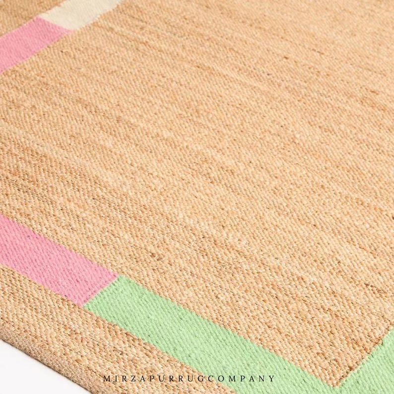 sustainable style rug, pastel floral jute rug, romantic home rug, jute rug for gifting, vintage jute carpet, textured flower rug, recycled fiber rug, cozy natural rug, jute flatweave floral mat, natural rustic charm rug, boho floor accent, jute rug boho floral, woven rug housewarming gift, organic decor accent, ethical houseware gift, eco decor floral rug, slow living rug, artisan jute floral piece, rural charm rug, jute flower weave carpet, jute rug interior decor