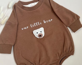 Romper Our Little Bear bruin | Babyromper | Beerdetail | Gehaakt detail | Baby-outfit | Beer |