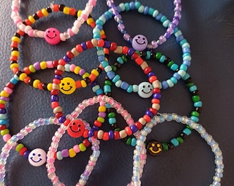 Smiley face seed bead bracelets, colourful bracelets, gift ideas for girls, children's bracelets, smiley faces, acrylic bracelet, happy face
