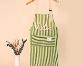 Custom Kitchen Apron,Personalized Hand-Embroidered  Apron,Name Apron,Garden Apron,Gift Hostess,Barbeque Apron,Canvas Apron,Workshop Apron