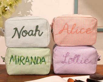 Personalized Embroidered Makeup Bag,Graduation Makeup Bag, Graduation Gifts , Class of 2025,  Makeup Bag, Cosmetic Bag