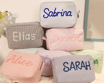Personalized Hand-Embroidered Makeup Bag，Personalized Makeup Bag，Bridesmaid Gift ,Custom Travel Makeup Bag, Gift for Her
