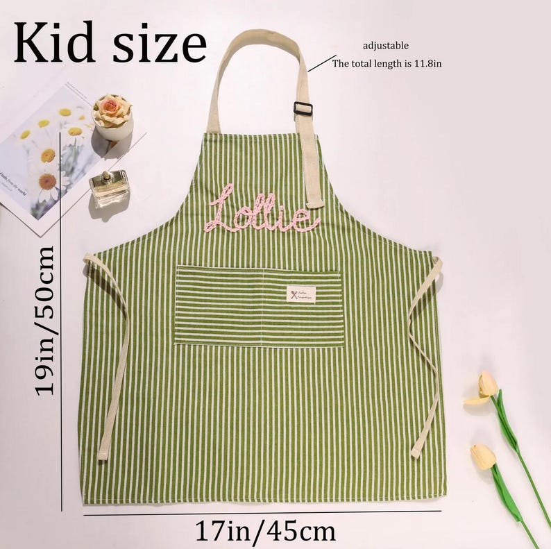 Personalized Hand-Embroidered Apron,Personalized Apron, Kitchen Apron, Custom Cooking Apron with Pocket,Gift for mom,Mother's day gift Green Kid