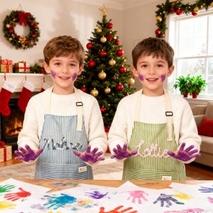 Personalisierte handbestickte Schürze, personalisierte Schürze, Küchenschürze, benutzerdefinierte Kochschürze mit Tasche, Geschenk für Mama, Muttertagsgeschenk Blue Kid
