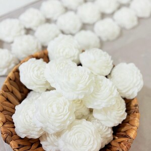 Candela all'ingrosso di fiori di peonia, regalo per matrimonio, regalo per lei, addio al nubilato, regalo all'henné, bomboniere, idea regalo di fidanzamento, candele floreali