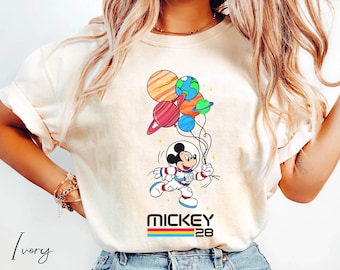 Mickey Mouse Retro 28 Space Badge Disney-shirt, Mickey Mouse astronaut in de ruimte shirt, Mickey Planet Balloons-T-shirt, Disneyland familie-uitstapje