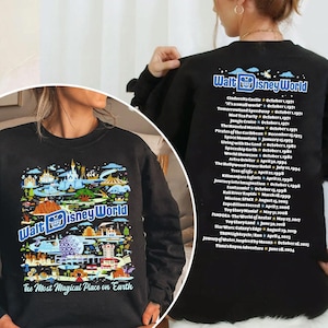 Pu&ograve; includere: Felpa nera con una stampa grafica di attrazioni di Walt Disney World e il testo "Walt Disney World" e "The Most Magical Place on Earth". Il retro della felpa presenta un elenco di attrazioni di Walt Disney World e le loro date di apertura.
