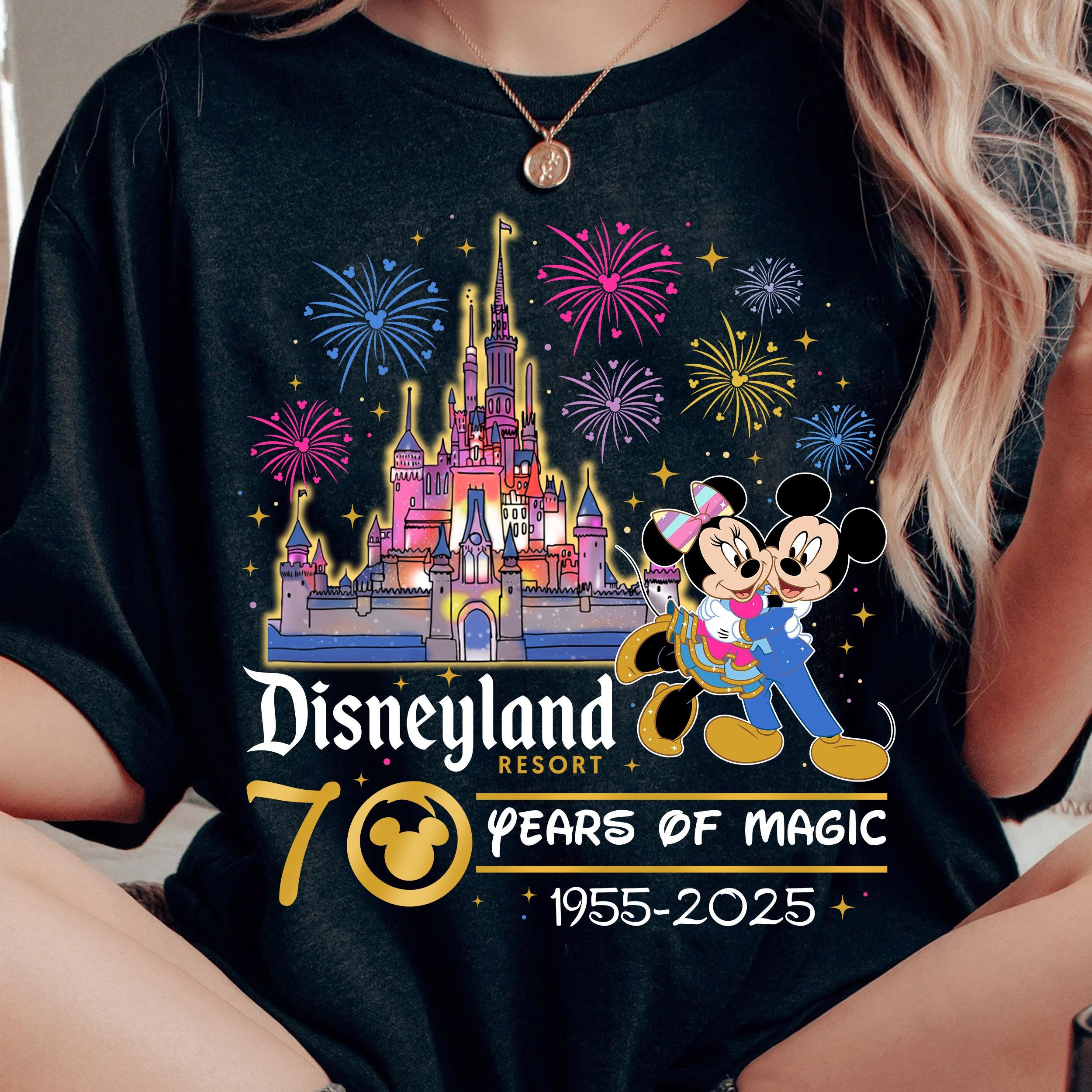 シャツ　DISNEYLAND RESORT 70TH CELEBRATION Disneyland Resort 70th Anniversary ''Celebrate Happy'' Woven