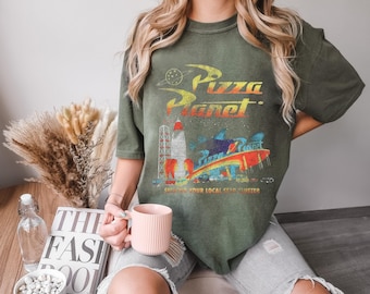 Vintage Disney Pizza Planet Serving Your Local Star Shirt, Toy Story Aliens T-shirt, Woody Tee, Disneyland Family Matching, Disney Trip 2026