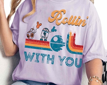 Camiseta Disney Star Wars "Rolling With You", camiseta retro de R2D2 y BB8, atuendo Disney Galaxy's Edge, viaje familiar a Disneyland 2025