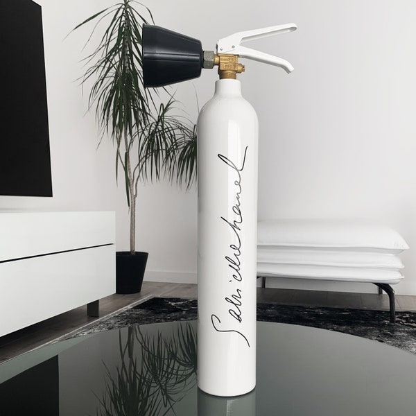 Extincteur Signature Gabrielle CHANEL Blanc