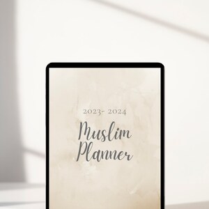 Muslim Planner 2024