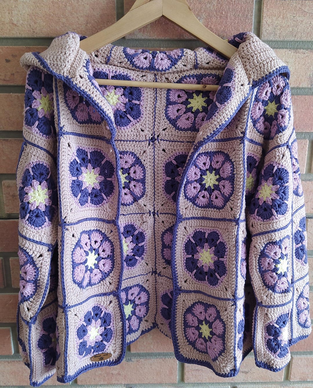 Vintage pink crochet delicate layering cardigan