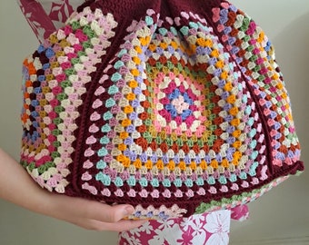 Borsa Poppins, Borsa all'uncinetto quadrata grande, Borsa all'uncinetto vintage, Borsa a maglia vintage, Borsa da viaggio all'uncinetto stile Boho, Bauletto chic, Chiusura in metallo