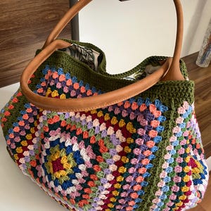 Colorful Extra XL Crochet Granny Square Shoulder Bag ,Leather shoulder straps,Beach or as a Chic Market Bag in Retro Style, Gifts for her