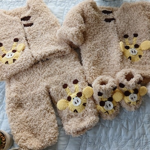帰宅用衣装 | 新生児用かぎ針編みカーディガンセット | ニット幼児用セーターロンパース＆ブーティ | 新生児ギフト | ベビーユニセックスセット