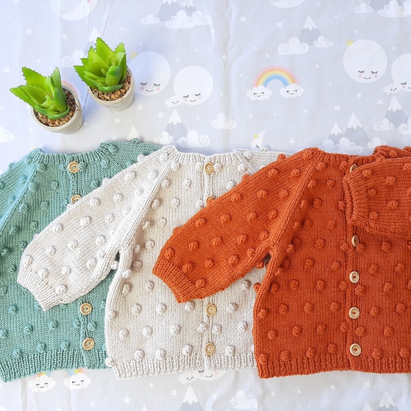 Pulls tricotés pour bébés Cardigan doux et confortable Cadeau pour bébé Veste colorée Cadeau pour premier anniversaire