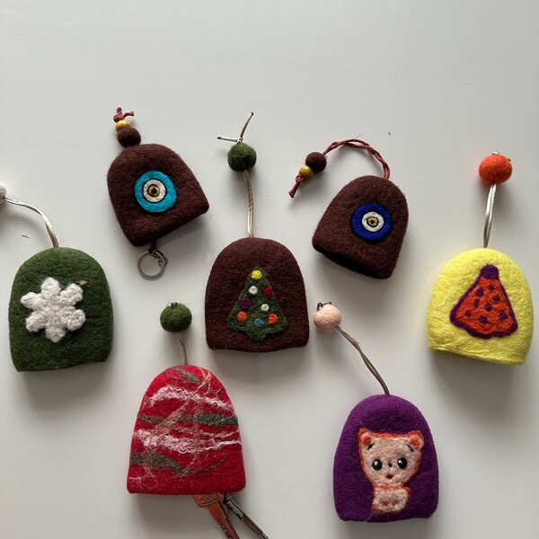 Handmade Felt Keychains, For Gift Keychains Crafted with Wool, Bag and Car Charms