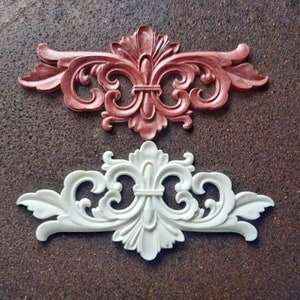 Vintage ornate furniture pediment onlay 12.59 x 5.82 inch, furniture appliques, furniture makeover, antique moldings