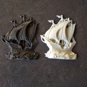 Small sailboat applique, boat molding, furniture appliques, little frigate onlay, sea mouldings